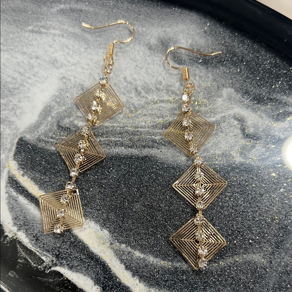 Gold Tone Diamond-Shaped Dangle Rhinestone Drop Earrings